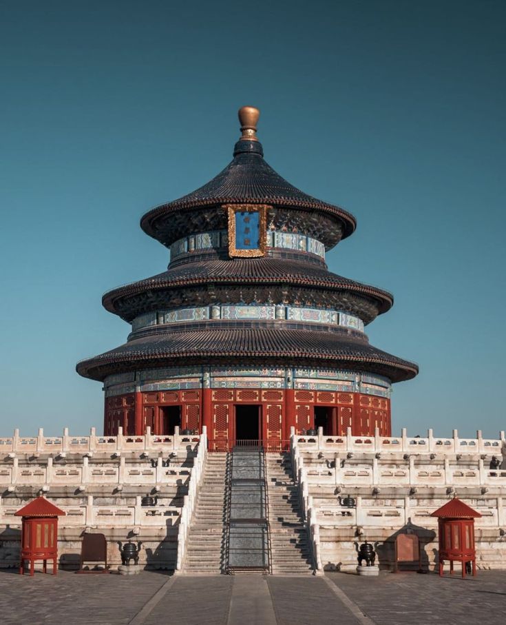 China · escena principal